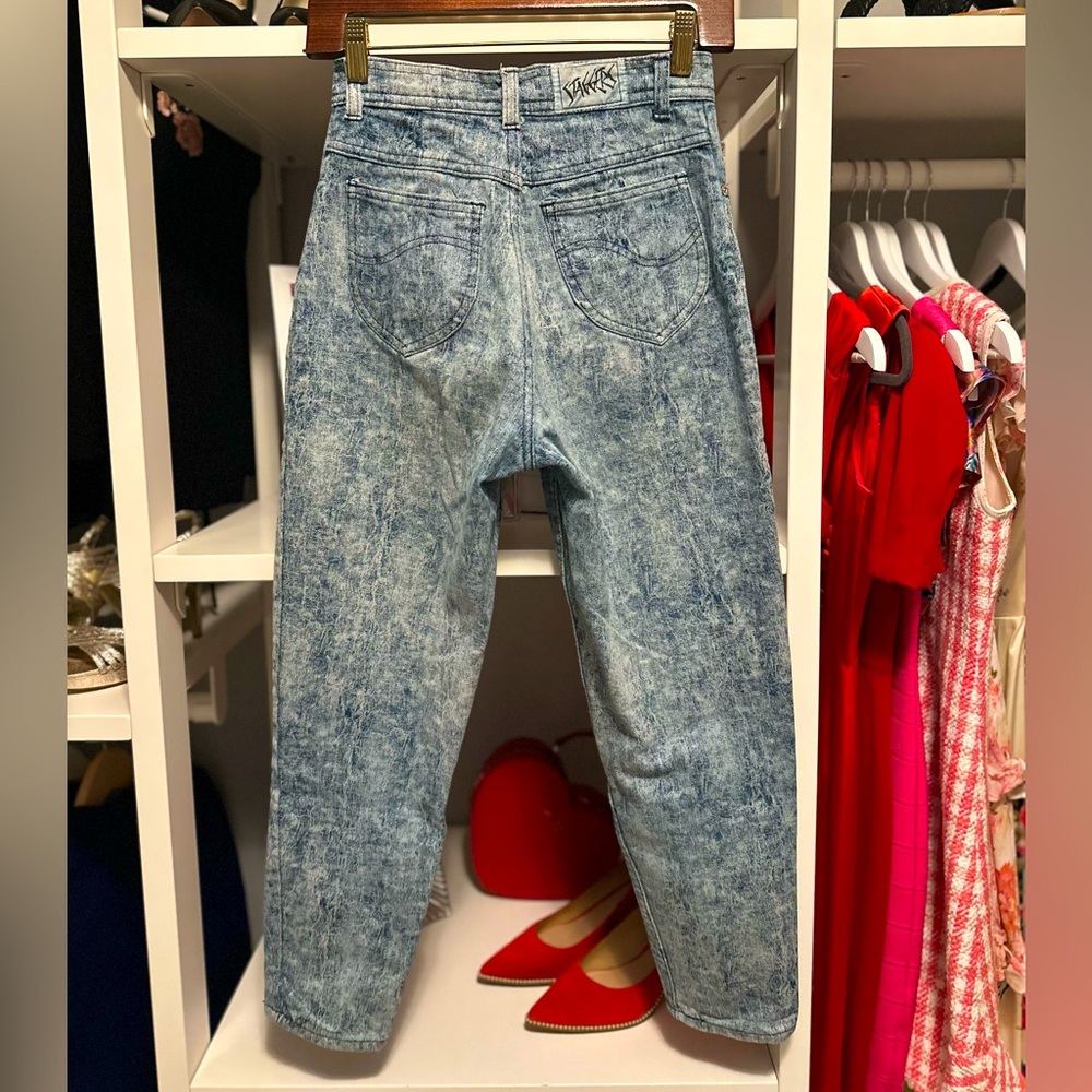 Vintage Ultra high waisted acid washed ankle jeans